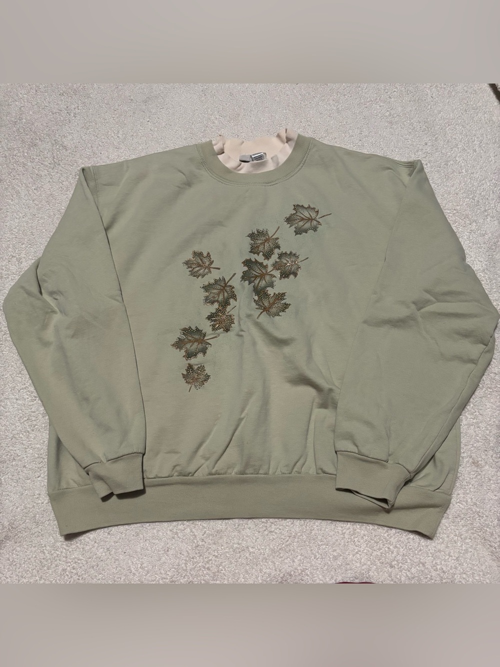 Women's Olive Green Crewneck Sweater with Leaf Embroidery